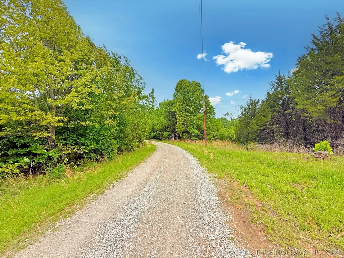 Photo of 46 Lakeside Circle