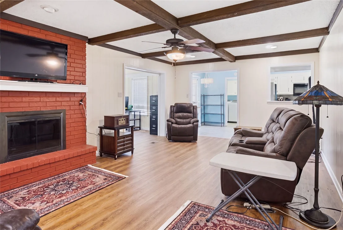 Photo of 8217 Meadow Drive