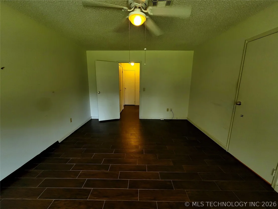 Photo of 112 Meadowlark Road