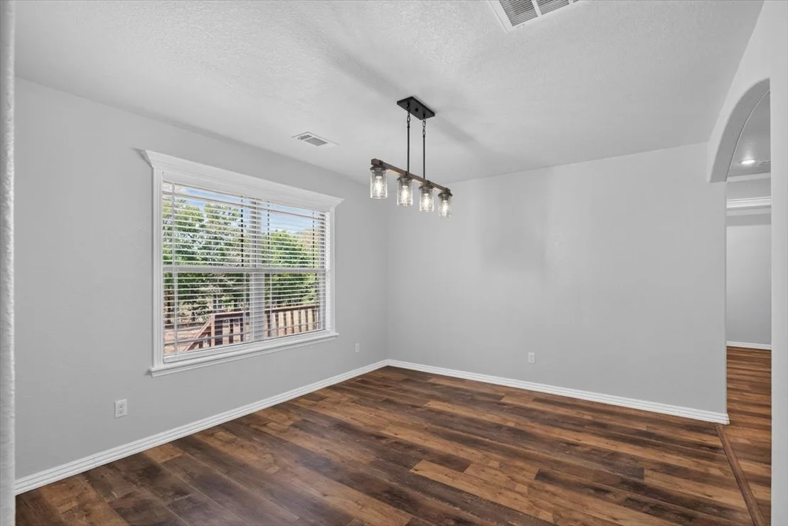 Photo of 301 Eagle Crest