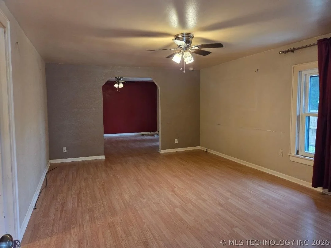Photo of 214 S 4th