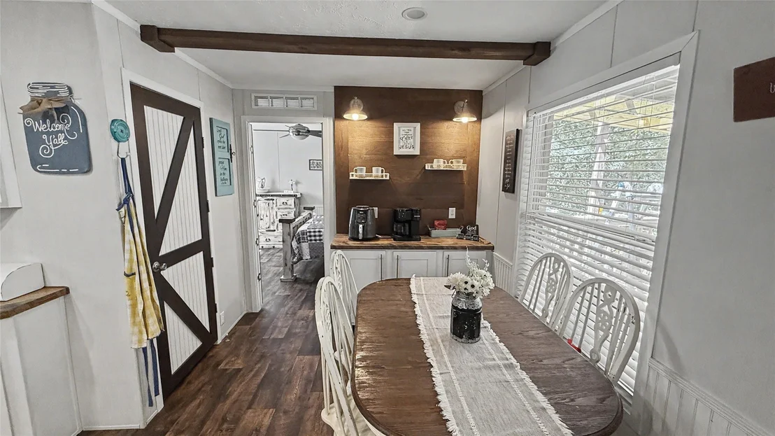 Photo of 10112 Sandstone Road