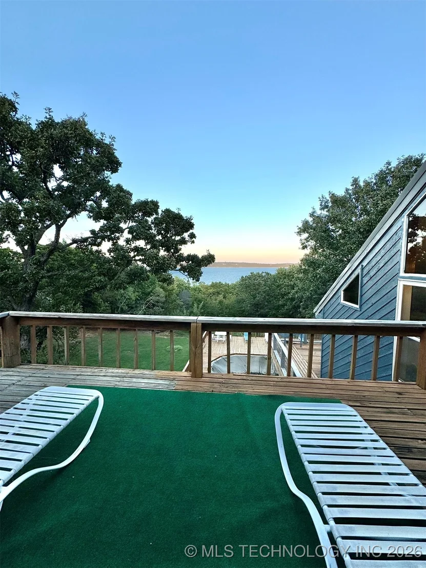 Photo of 1048 Robin Hood Road