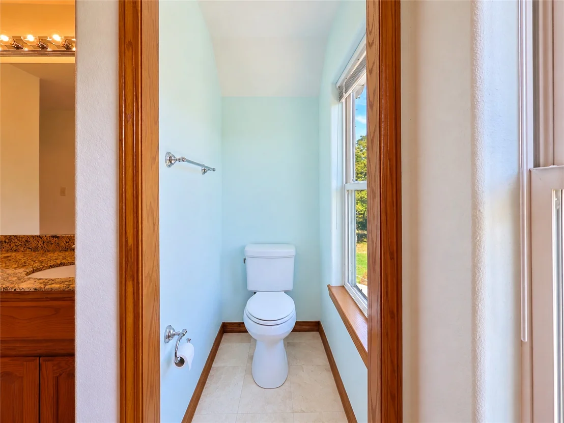 Photo of 25 E Shoreline Drive