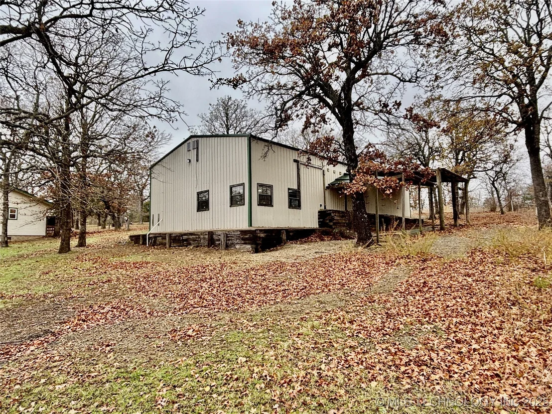 Photo of 413804 E 1212 Road
