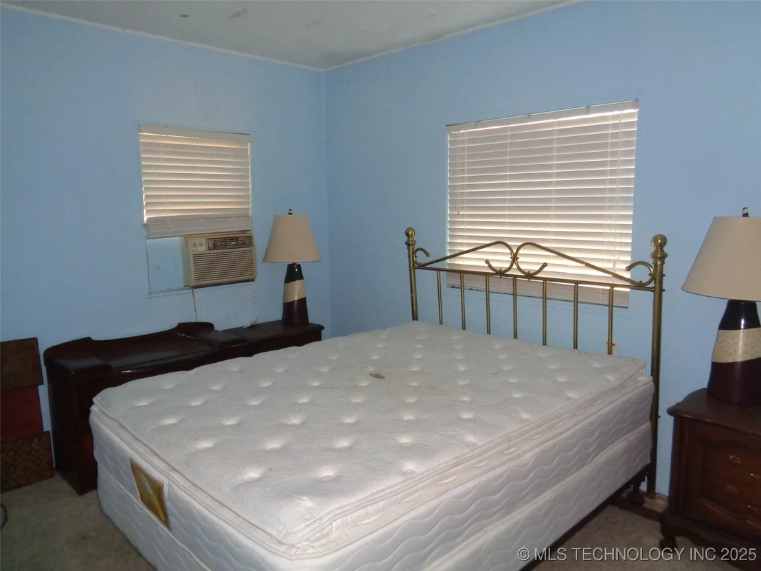 Photo of 87 Hickory Lane