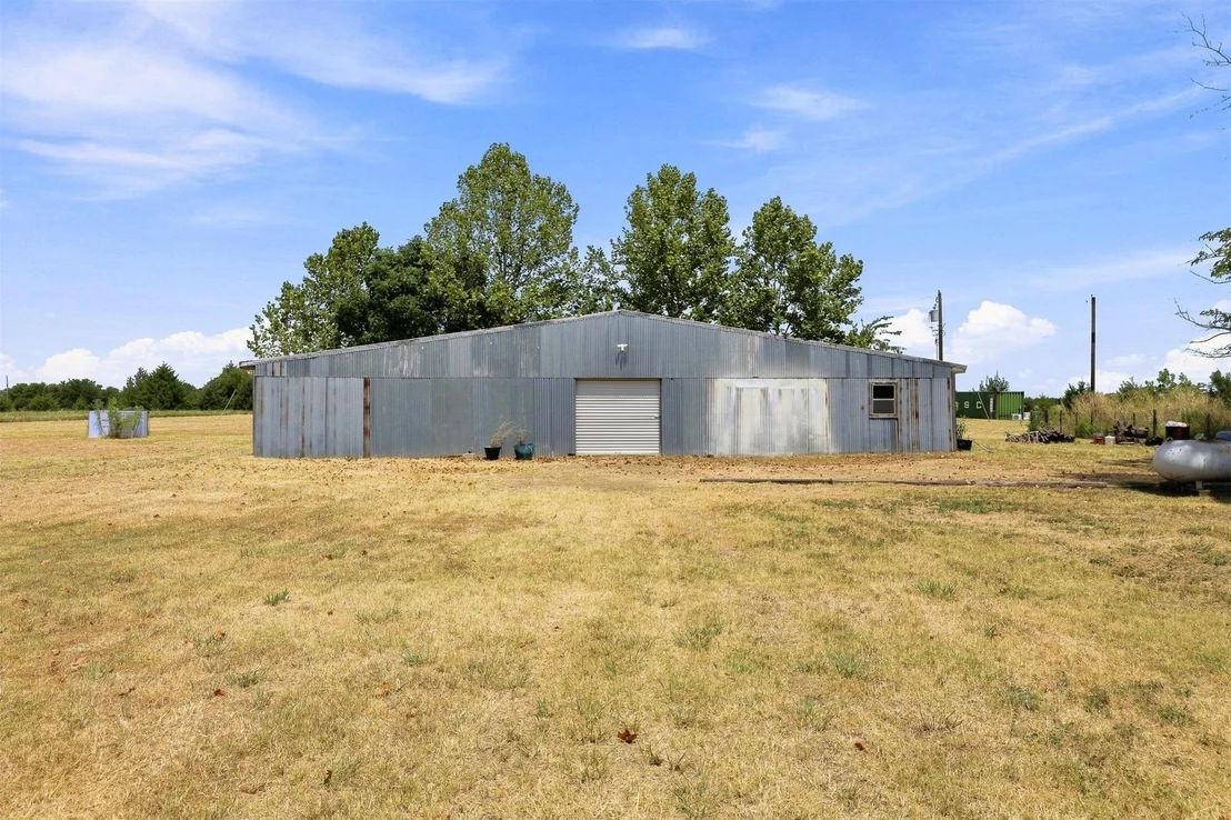 Photo of 37472 State Road 78