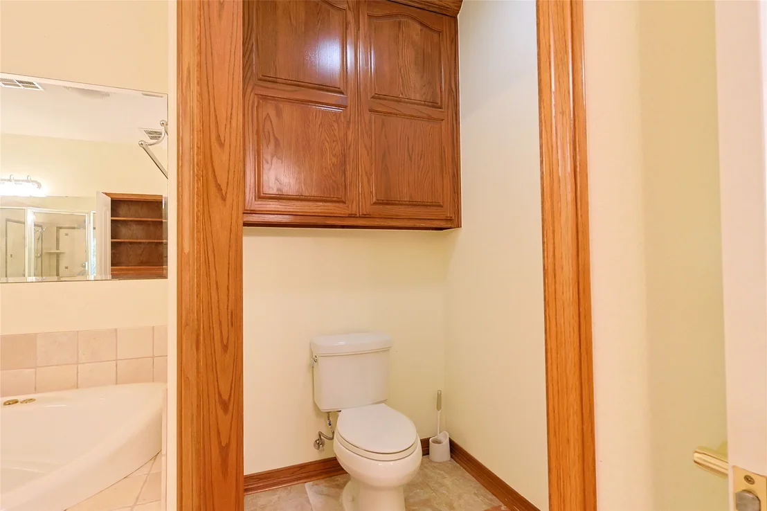 Photo of 25 E Shoreline Drive