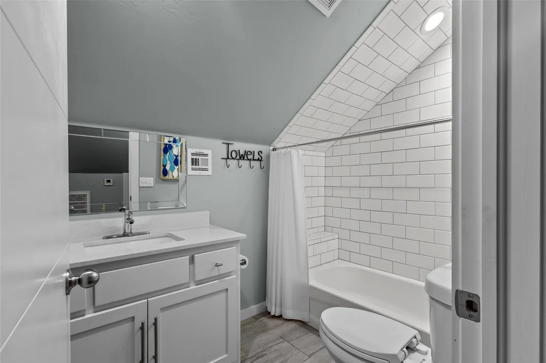 Photo of 905 N E Street