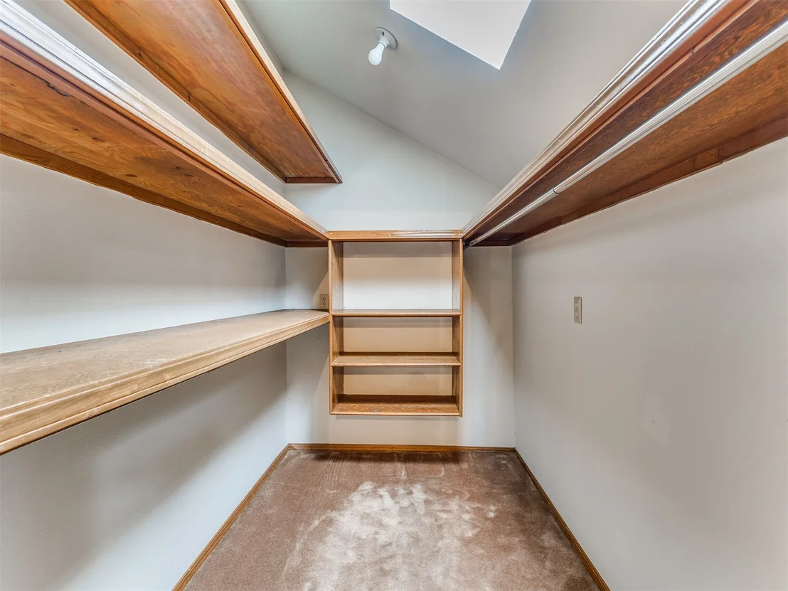Photo of 211 N State Street