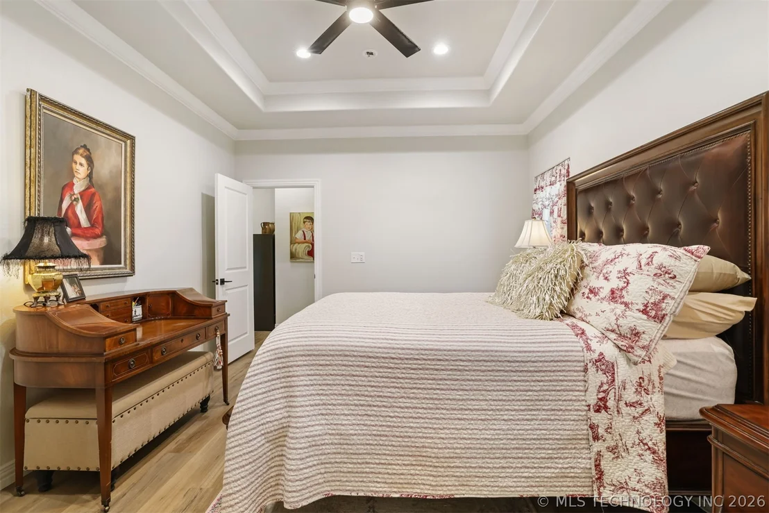 Photo of 302 Peachtree Road