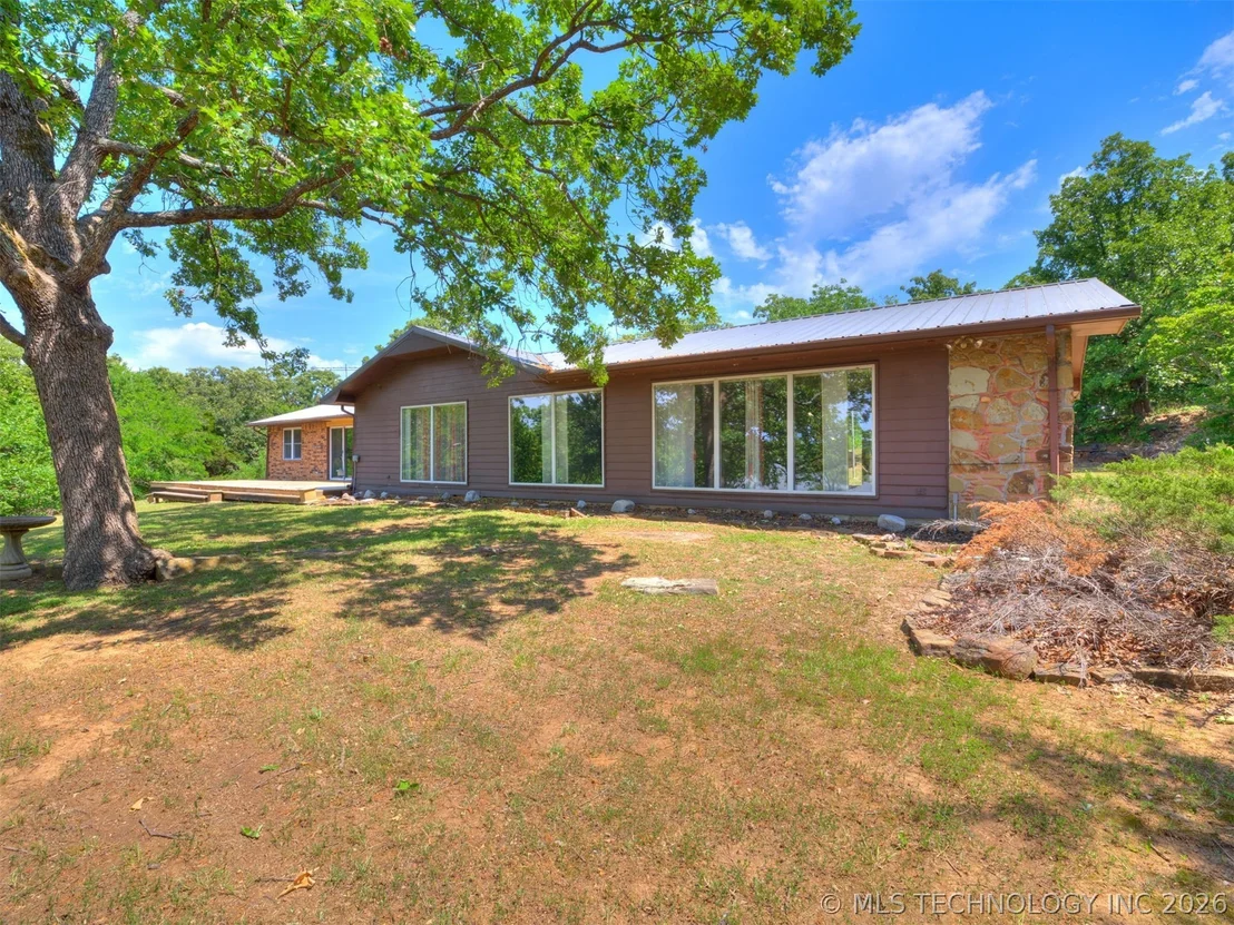 Photo of 1082 Gaines Creek Loop