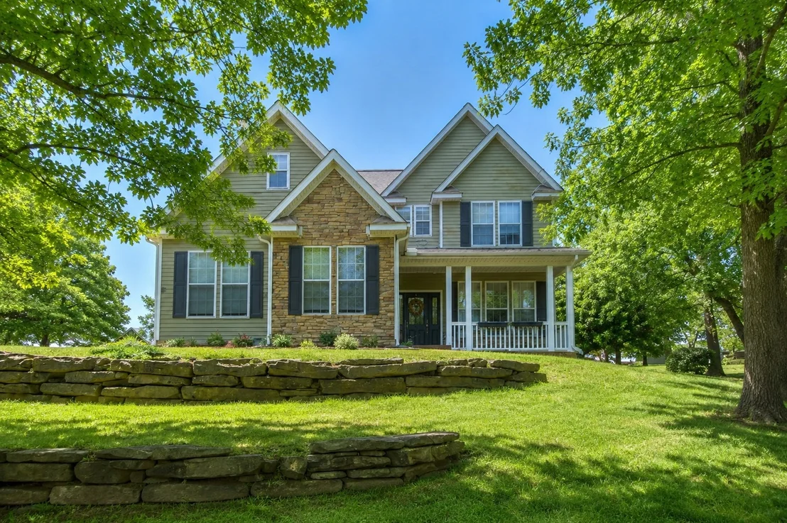 Photo of 2485 Avalon Drive
