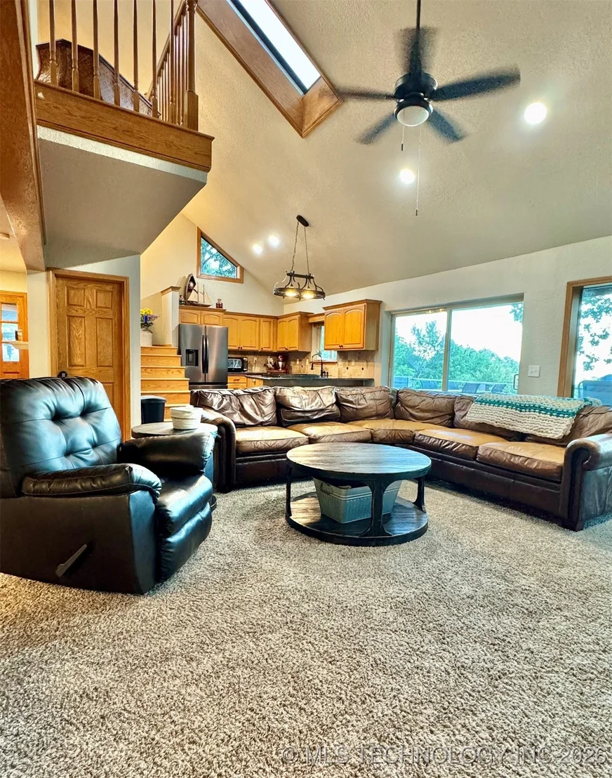 Photo of 1048 Robin Hood Road