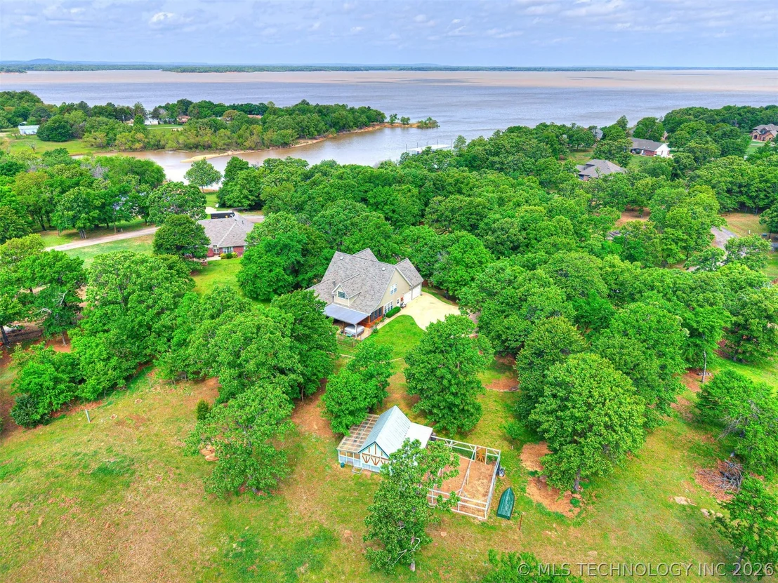 Photo of 2485 Avalon Drive