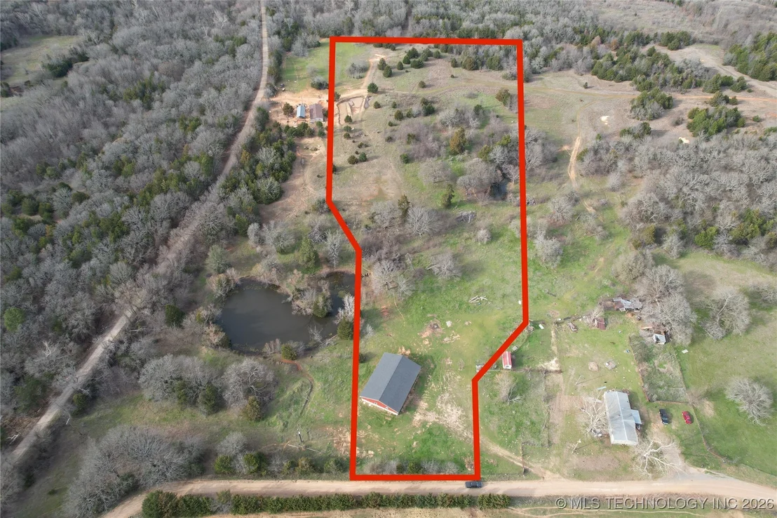 Photo of 1860 W Bumpass