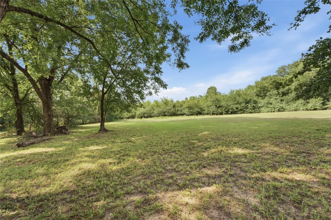 Photo of 73997 S 320 Road
