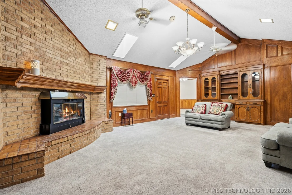 Photo of 521 Circle Drive