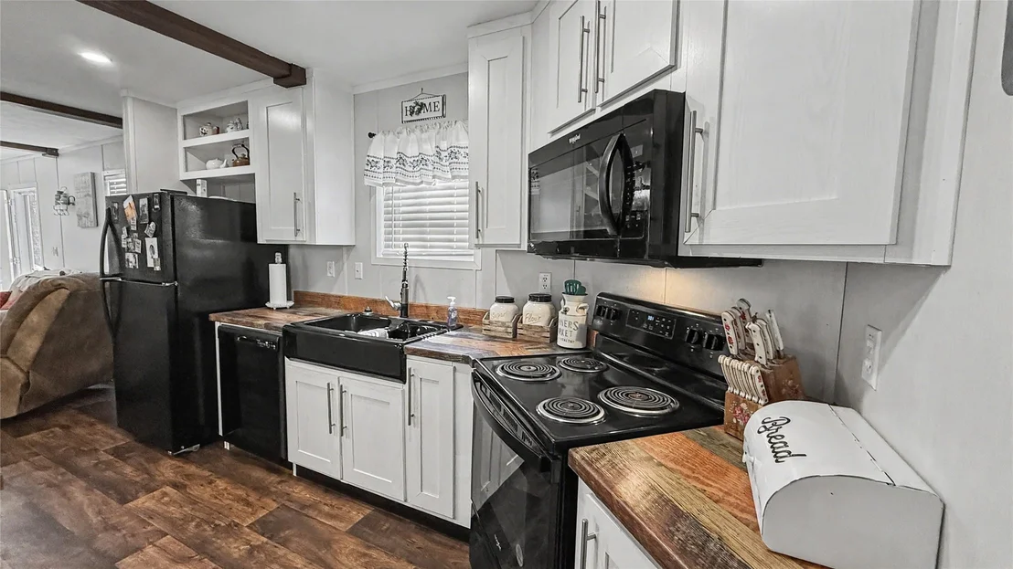 Photo of 10112 Sandstone Road