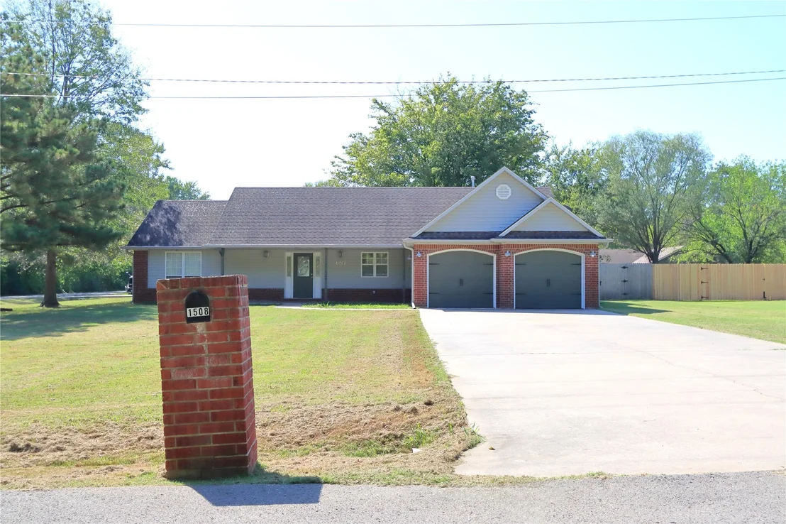 Photo of 1508 SE 6th Street