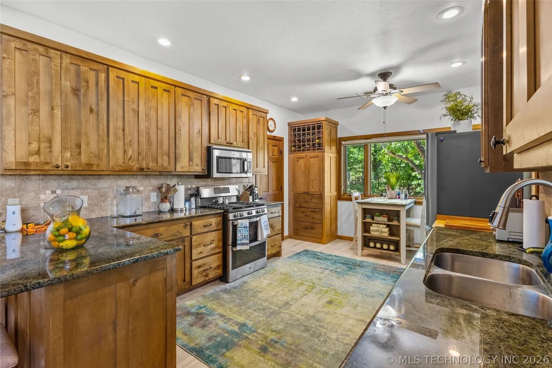 Photo of 1807 Rose Lane