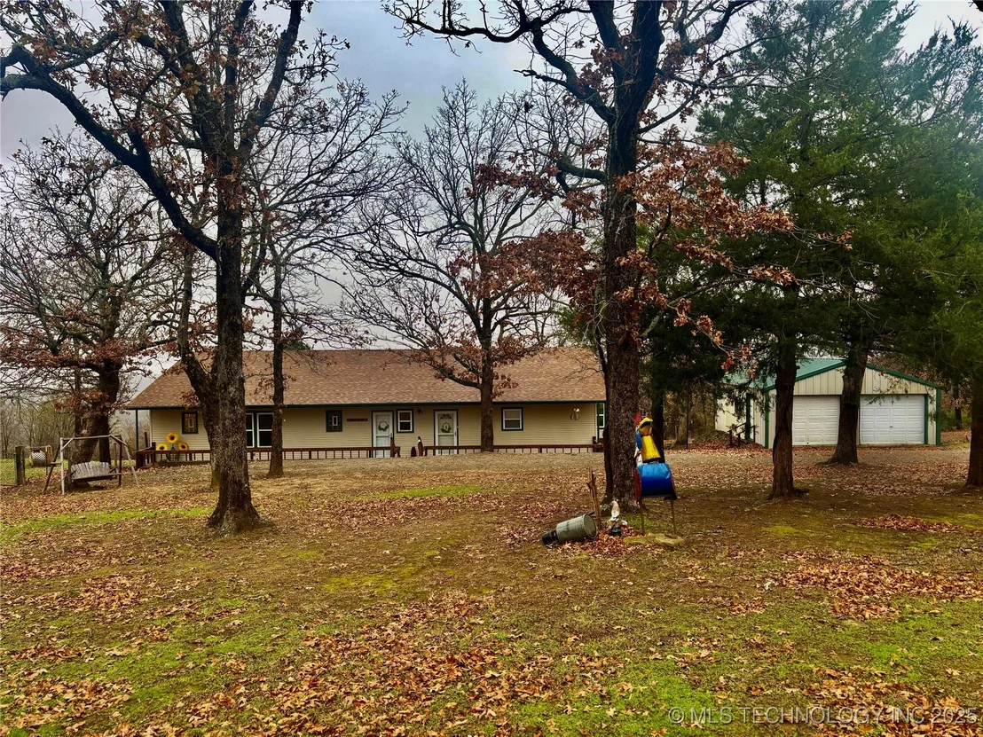Photo of 413804 E 1212 Road