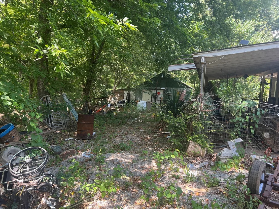 Photo of 494 Red Feather Road