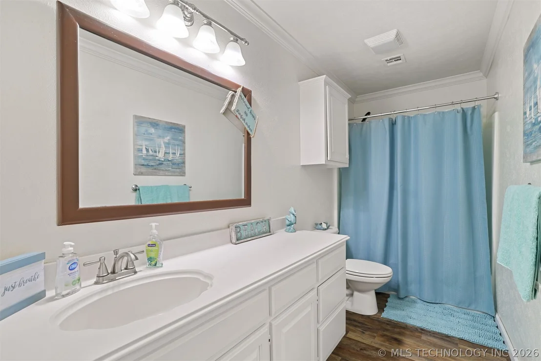 Photo of 7221 Garden Oak Drive