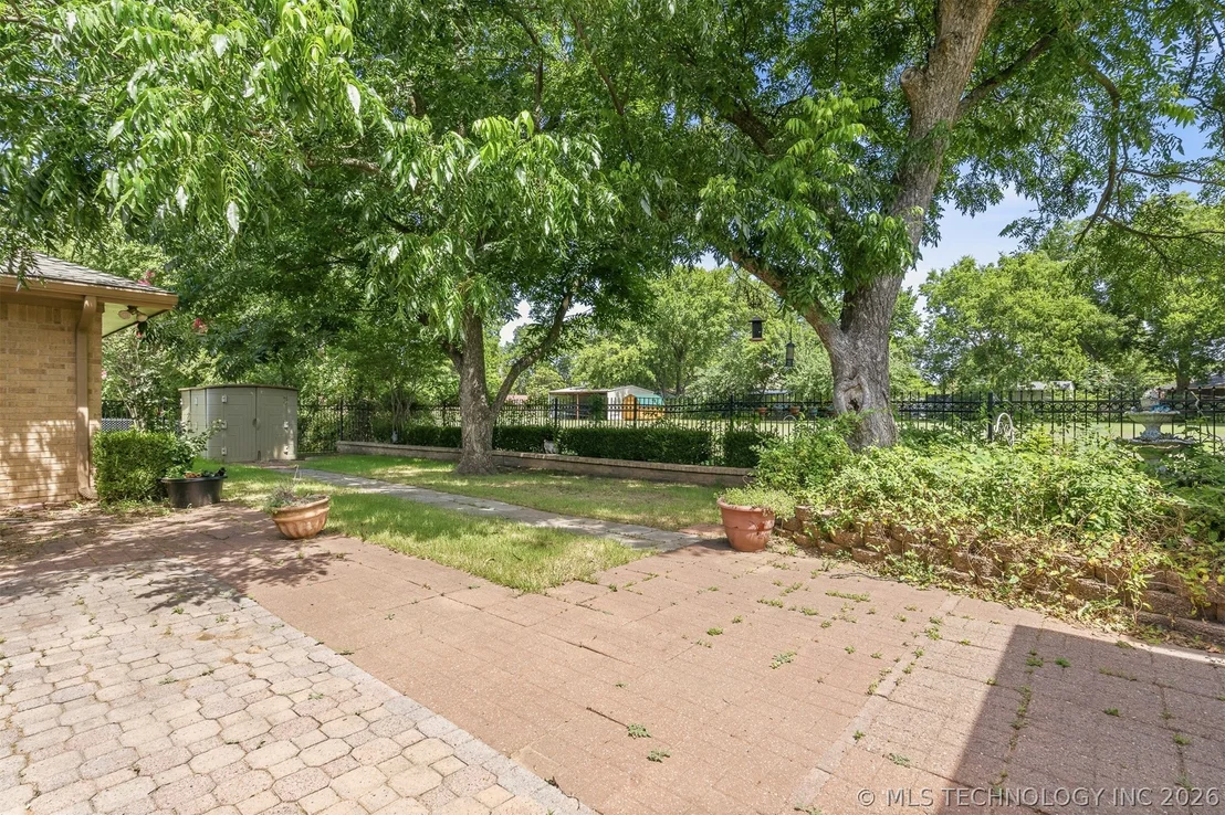 Photo of 521 Circle Drive
