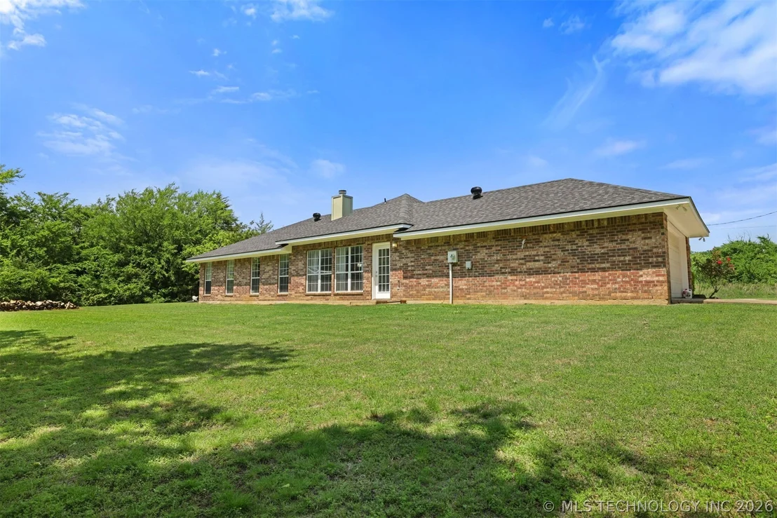 Photo of 7221 Garden Oak Drive
