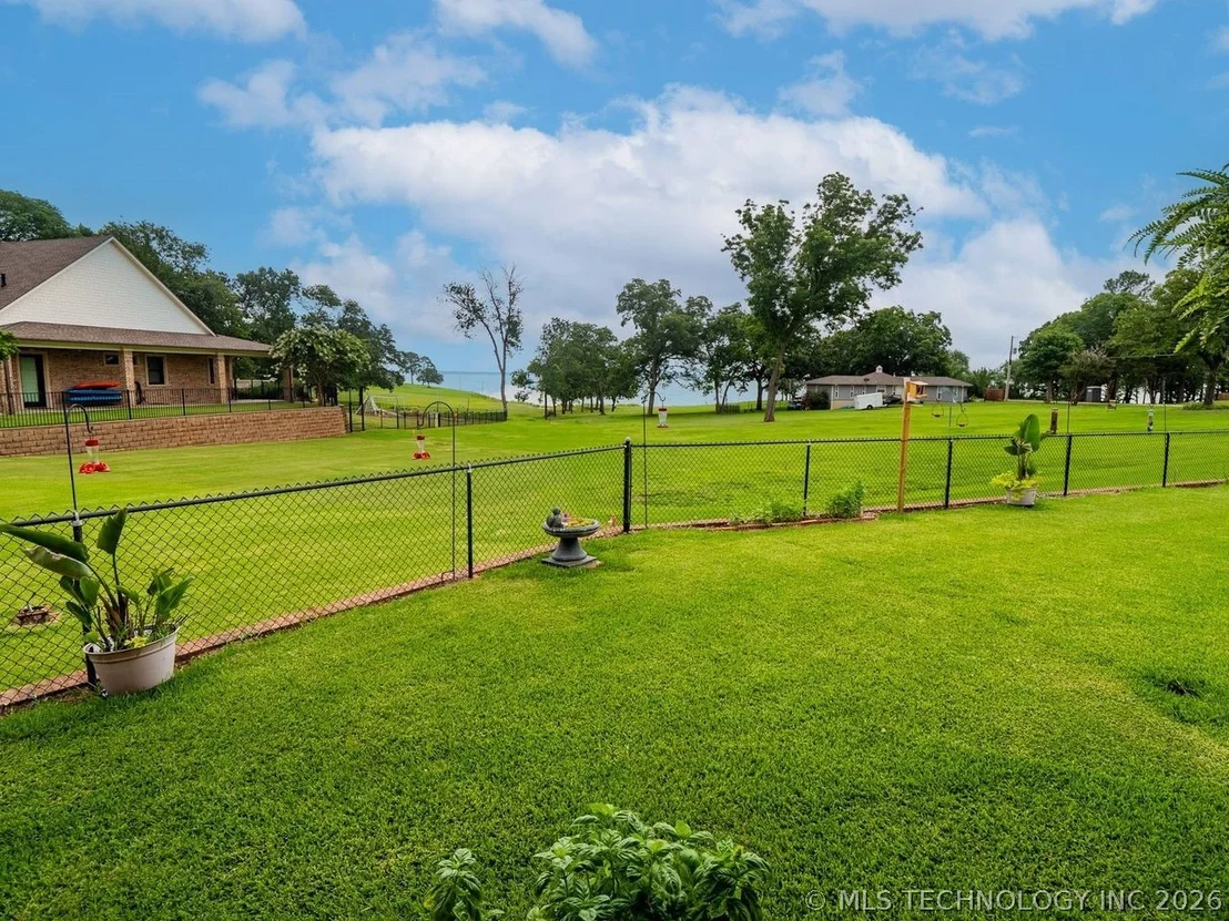Photo of 8567 Lake View Drive