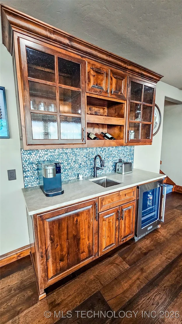 Photo of 417188 Mockingbird Lane
