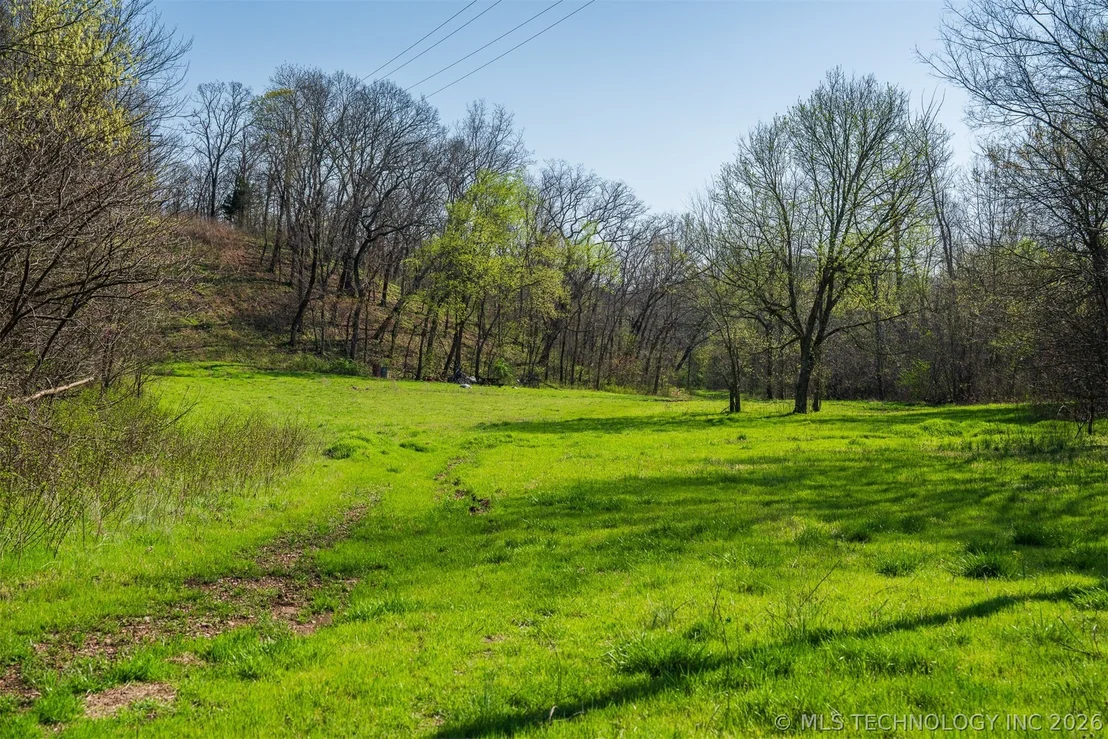 Photo of 505 S 4530 Road