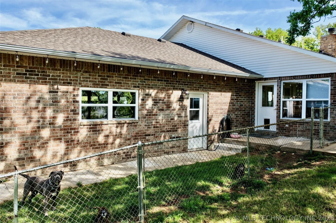 Photo of 324 Falcon Lane