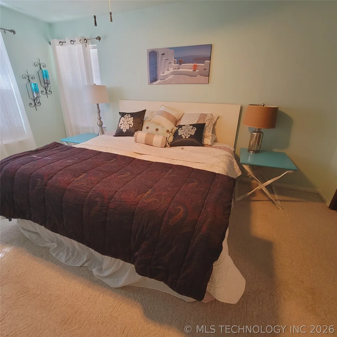 Photo of 105 Lakeview Drive