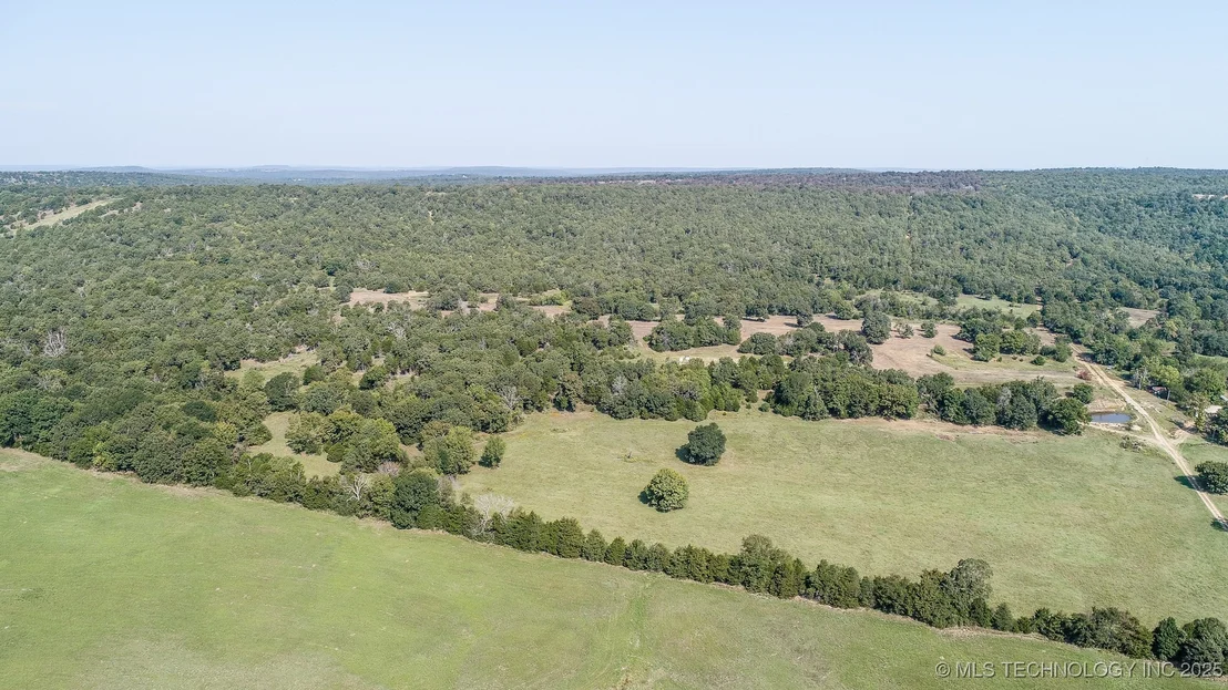 Photo of 160 E Hwy 31