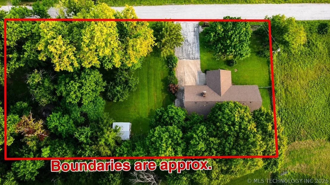 Photo of 15895 Briar Road