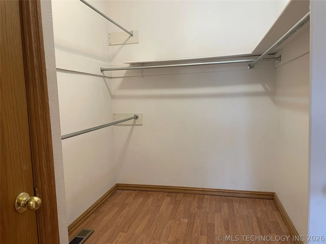 Photo of 3700 Shefield