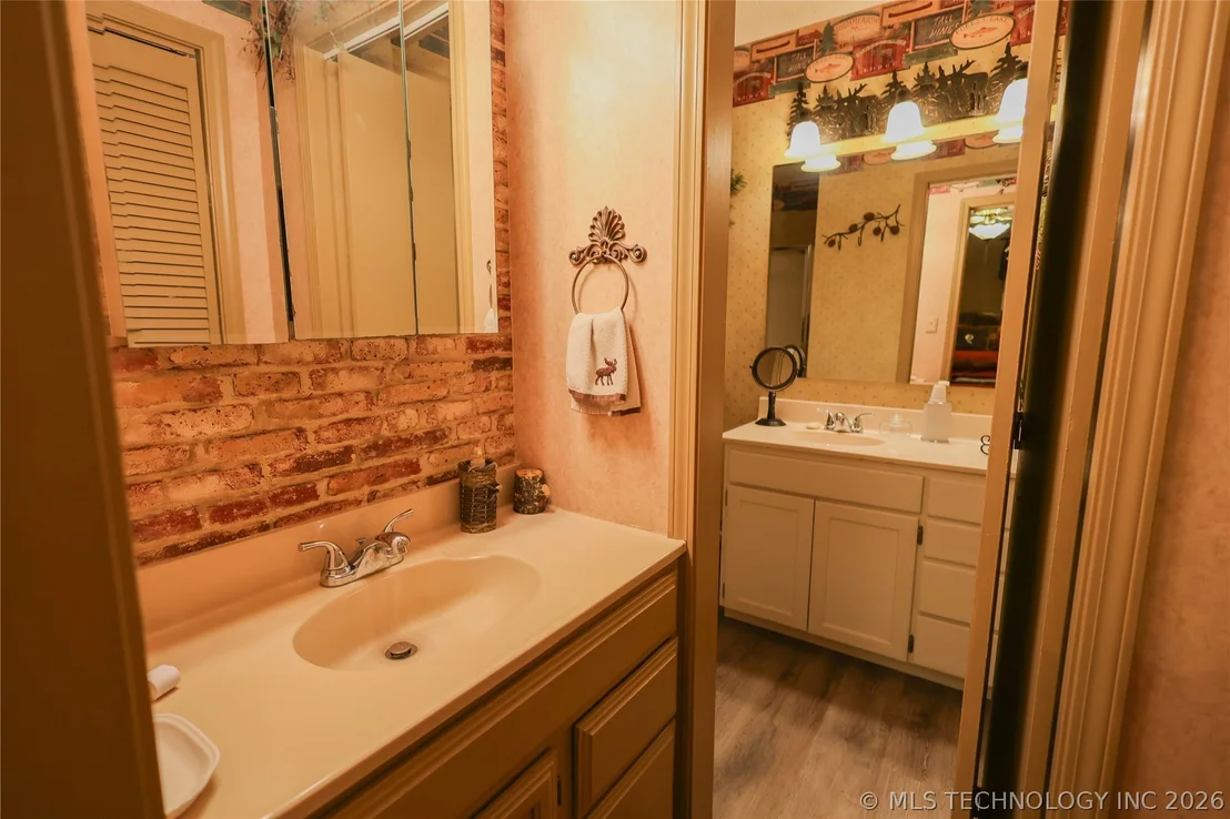 Photo of 445490 Indian Road