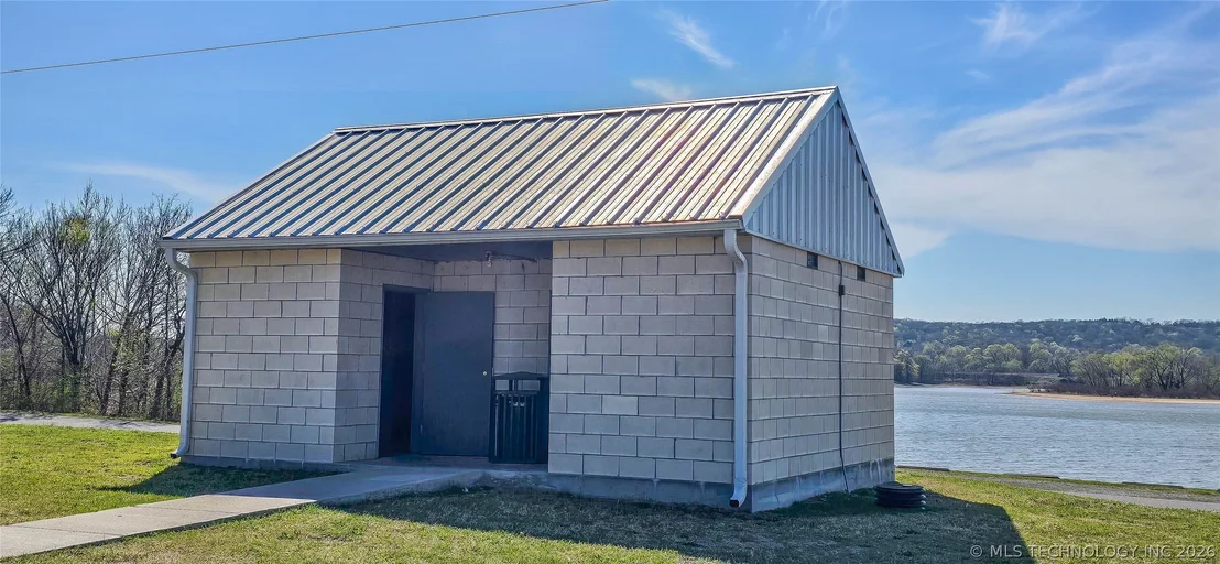 Photo of 1614 Sherwood Road