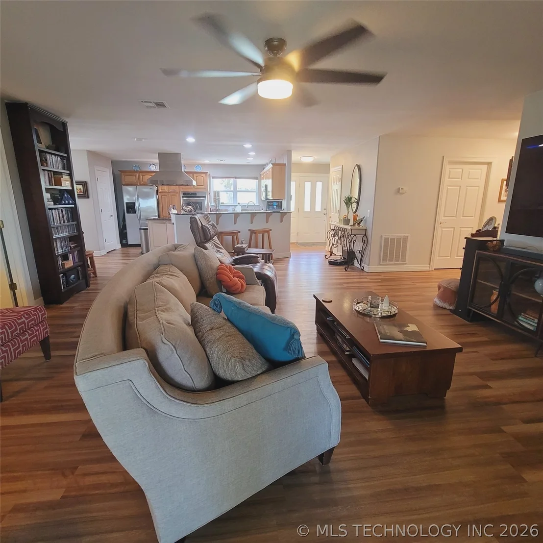Photo of 324 Falcon Lane