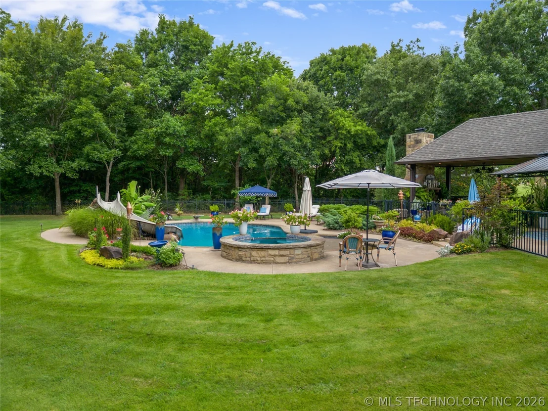 Photo of 87 Tuscan Road