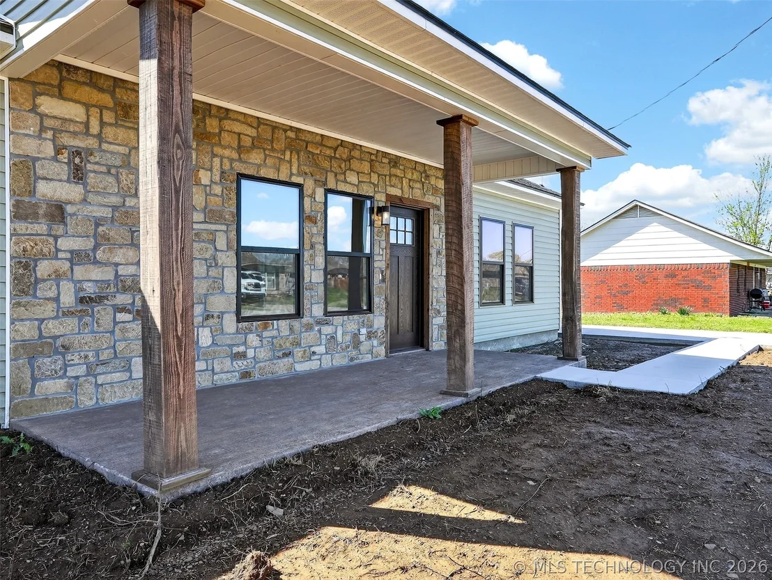Photo of 1110 Sequoyah