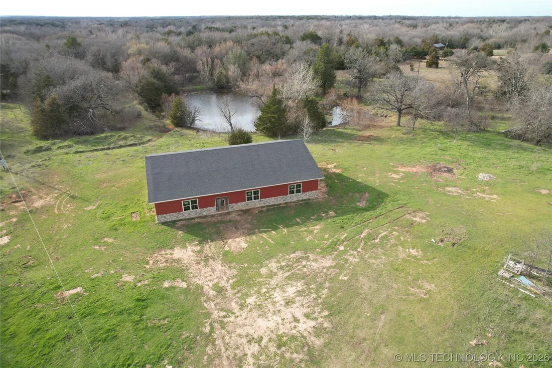 Photo of 1860 W Bumpass