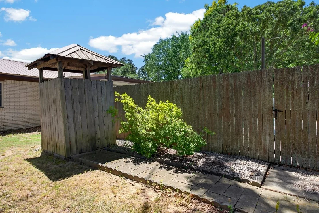 Photo of 14630 Edward Loop