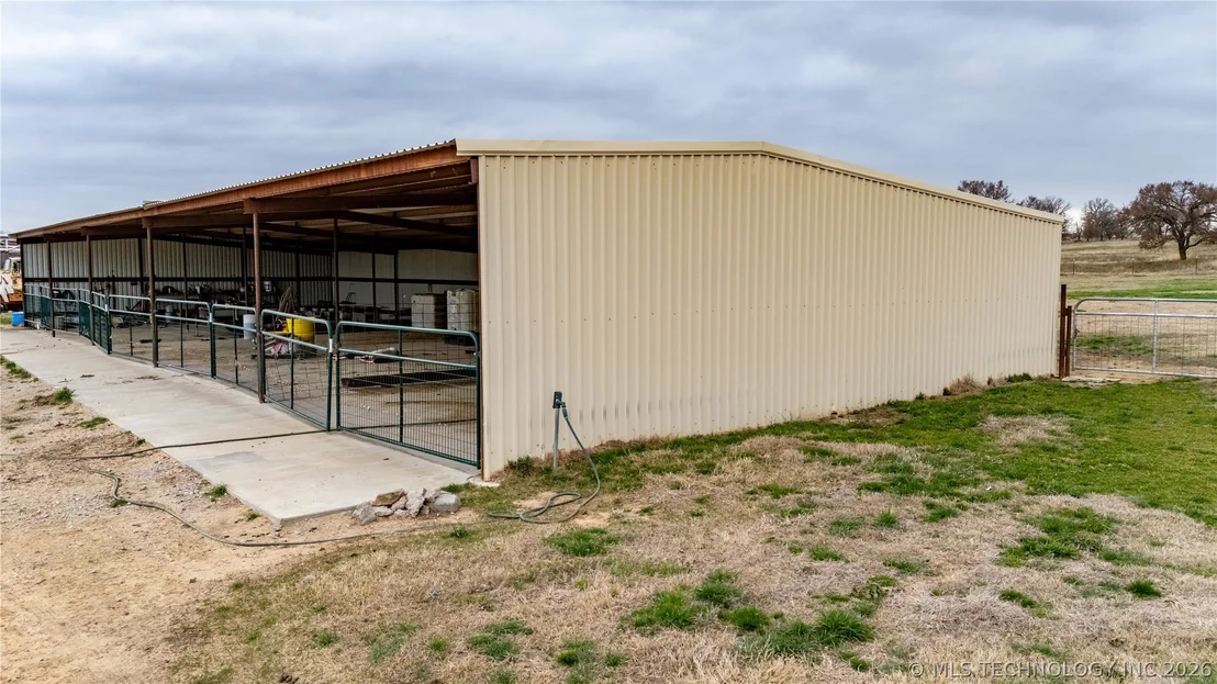 Photo of 28300 County Road 1590
