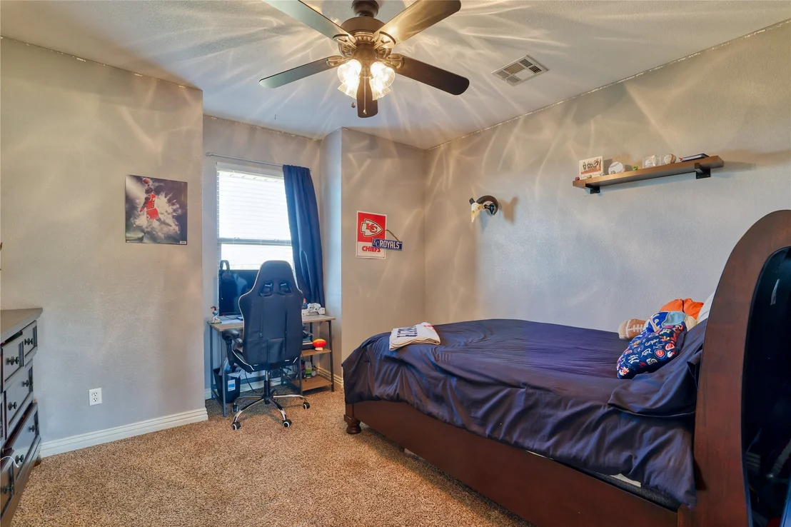 Photo of 905 Summit Ridge