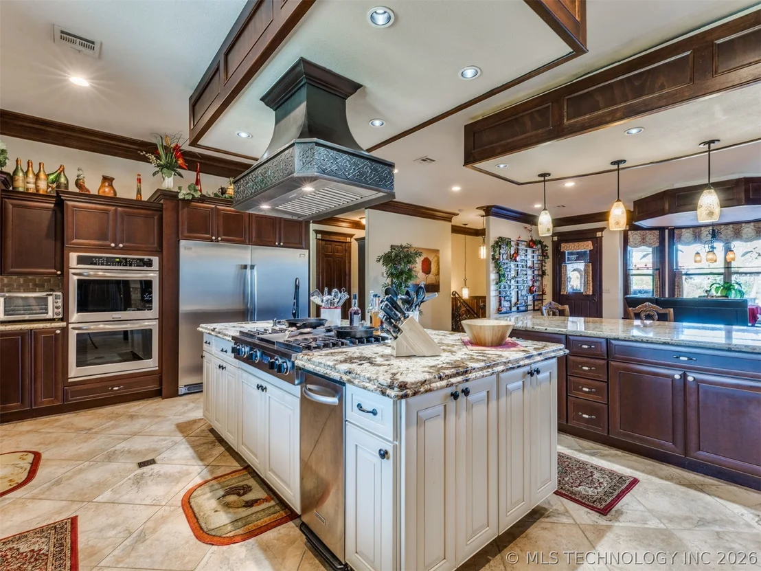 Photo of 414498 E 1170 Road