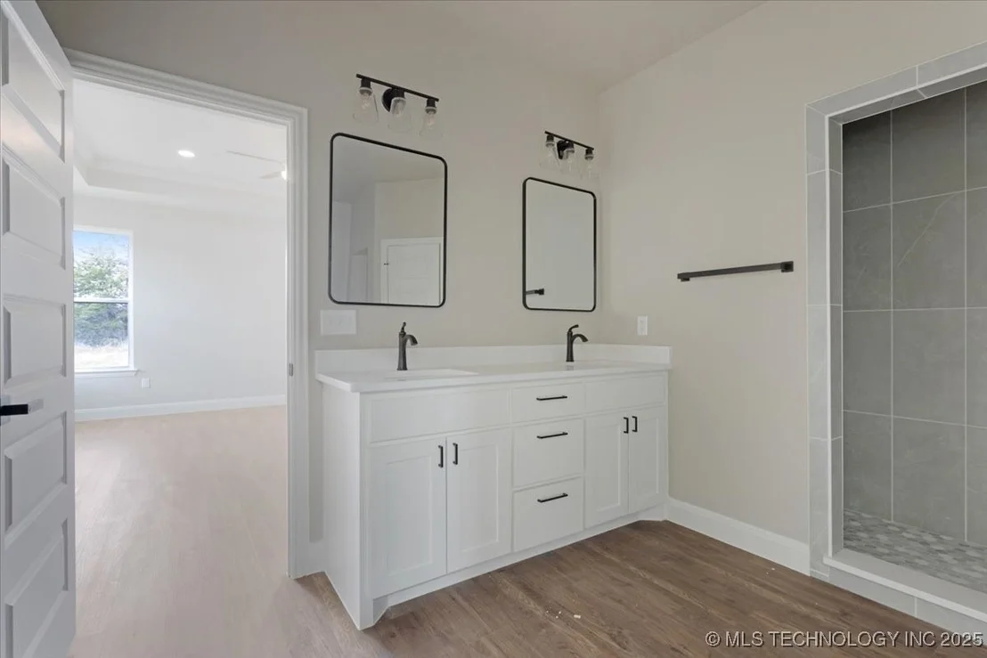 Photo of 300 Sunset Way