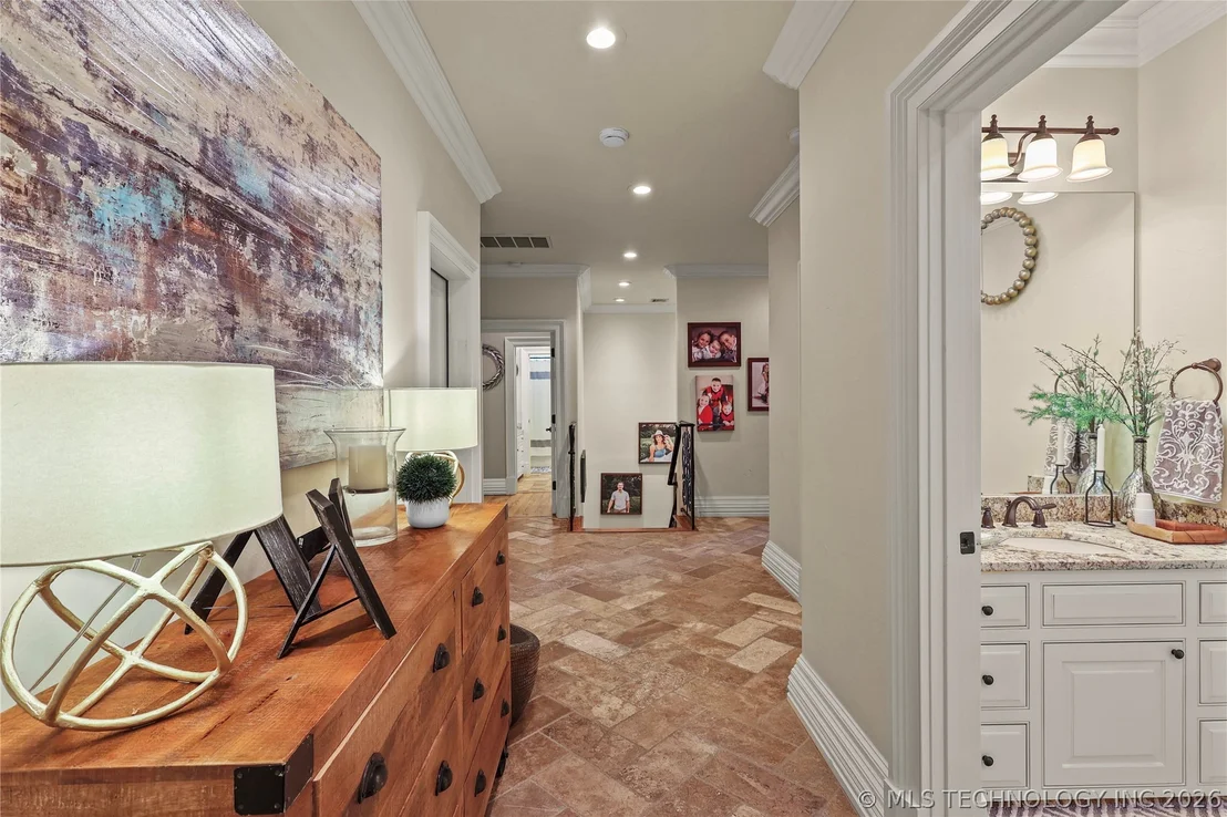 Photo of 87 Tuscan Road
